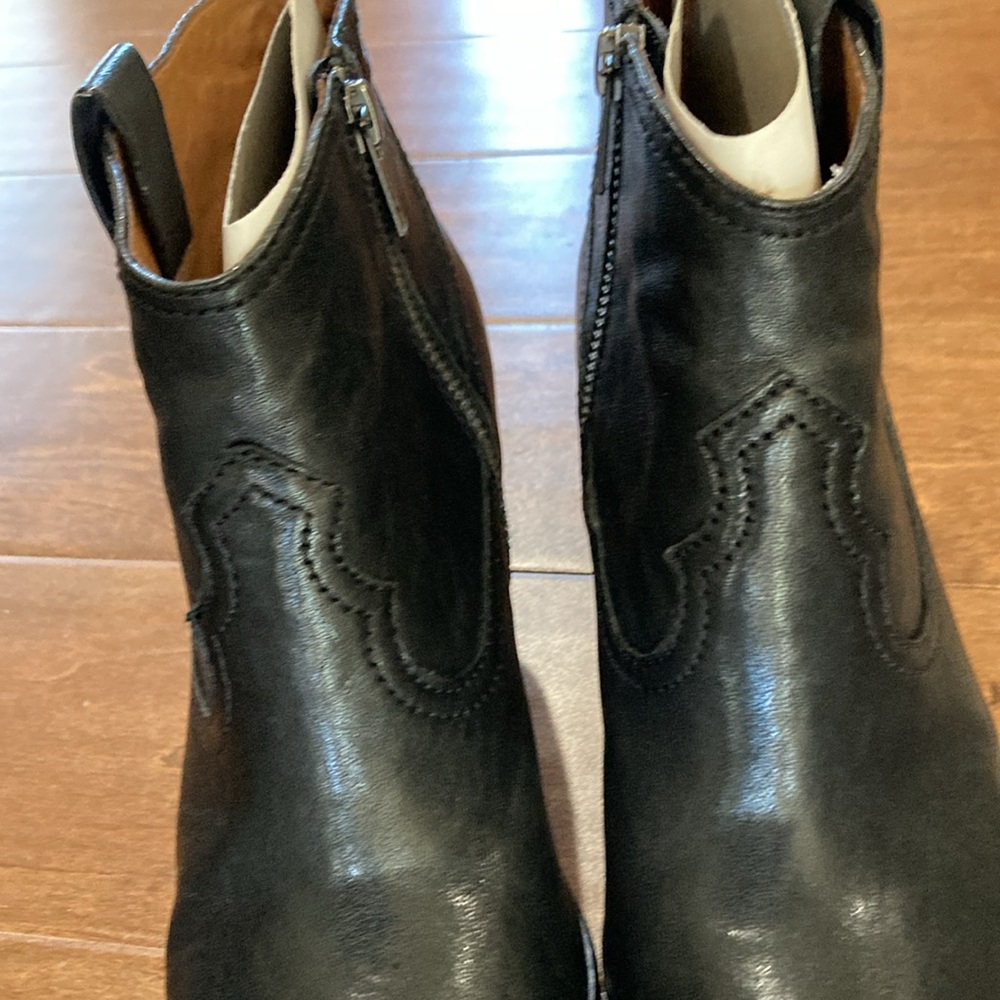 Frye Bundle (2 Pairs) - Picture 6 of 17